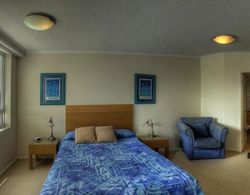 Kirra Beach Apartments Genel