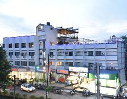 Hotel Kohinoor Plaza Dış Mekan