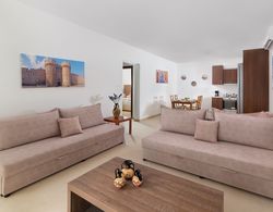 Kolymbia Dreams Luxury Apartment 104 With Terrace Private Pool Oda Düzeni