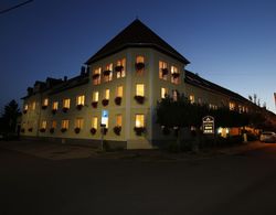 Hotel Korona Eger Dış Mekan