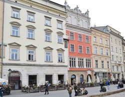 KrakowForRent Apartments - Main Square Dış Mekan