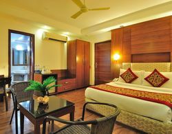 Hotel Krishna Residency at Dwarka Öne Çıkan Resim