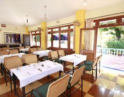 KSTDC Hotel Mayura Velapuri Yerinde Yemek