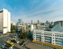 Kyiv Rent Apartments Oda Manzaraları