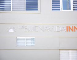 La Buena Vida Inn Dış Mekan