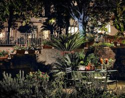 La Casa Bianca - Pool and Garden Dış Mekan