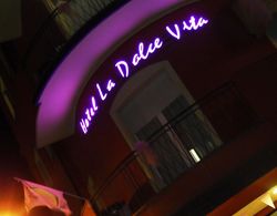 Hotel La Dolce Vita Dış Mekan