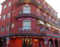 Hotel La Dolce Vita Dış Mekan