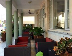 Hotel La Flora Genel