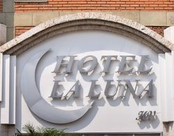 Hotel La Luna Dış Mekan