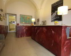 Hotel La Luna Romana Lobi