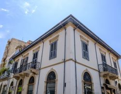 La Maltese Mansion Genel