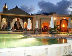La Palmeraie by Mauritius Boutique Hotel Havuz