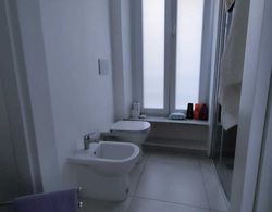 LA PRU House - Centro Storico - Mini Loft Banyo Tipleri