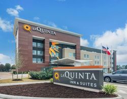 La Quinta Inn and Suites by Wyndham Houston Spring South Öne Çıkan Resim