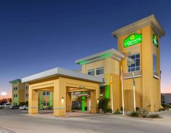 La Quinta Inn & Suites by Wyndham Artesia Dış Mekan