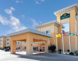 La Quinta Inn & Suites by Wyndham Artesia Öne Çıkan Resim