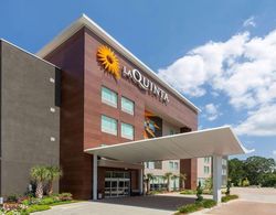 La Quinta Inn & Suites by Wyndham Lafayette Oil Center Dış Mekan