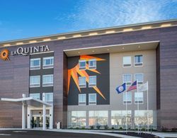 La Quinta Inn & Suites by Wyndham Manassas Va-Dulles Airport Dış Mekan
