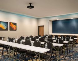 La Quinta Inn & Suites by Wyndham San Antonio Seaworld/LAFB Genel
