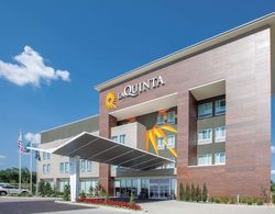 La Quinta Inn & Suites by Wyndham Tulsa Broken Arrow Öne Çıkan Resim