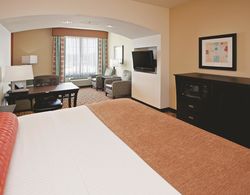 La Quinta Inn & Suites Columbus - Edinburgh Genel