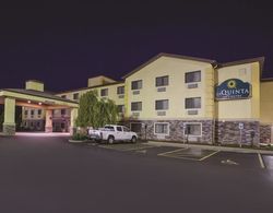 La Quinta Inn & Suites Erie Genel