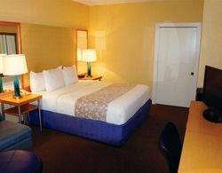 La Quinta Inn & Suites Fort Myers Genel