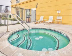 La Quinta Inn & Suites Fresno NW Genel