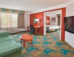 La Quinta Inn & Suites Greensboro Genel