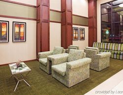 La Quinta Inn & Suites Milwaukee Bayshore Area Genel