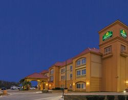 La Quinta Inn & Suites Seguin Genel