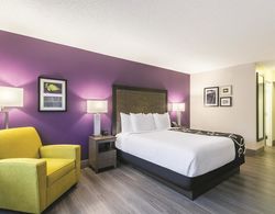 La Quinta Inn & Suites Virginia Beach Genel