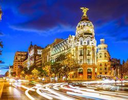 La Reina de Gran Via Dış Mekan