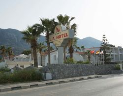 La Hotel & Resort Genel