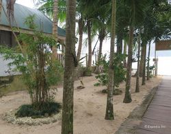 La Salangane Caalan Beach Villa Dış Mekan