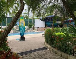 La Sirena Playa Jaco Hotel Dış Mekan