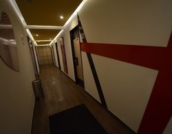 Hotel La Villa - Solo Adultos İç Mekan