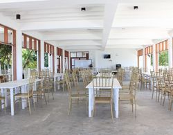 Laiya White Cove Beach Resort Genel
