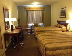 Lakeview Inn & Suites Fort Nelson Genel