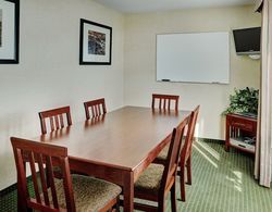 Lakeview Inns & Suites - Slave Lake Genel