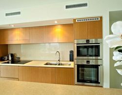Lanai Luxury Riverside Apartments Genel