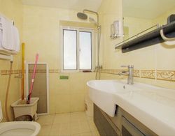 Lanzhou Longshang Mingzhu Apartment Two-bedroom suite Banyo Tipleri
