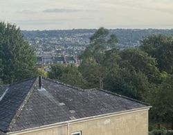 Large Modern 2 Bedroom Apartment in Bath City With Private Parking and Stunning Views Oda