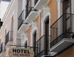 Hotel Las Nieves Genel
