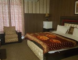 Lasani Continental Hotel Lahore Oda