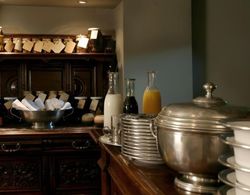 Le Convivial Luxury Suites & Spa Kahvaltı