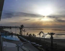 Lebay Beach Hotel Havuz