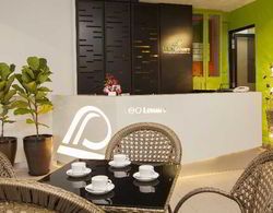 Leo Leisure Hotel Lobi