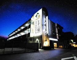 LEO YU CAPSULE HOTEL Nishi Funabashi Öne Çıkan Resim